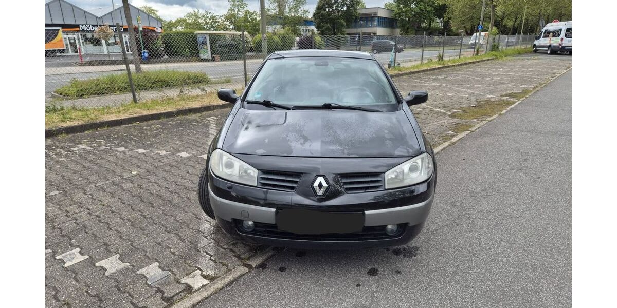 Renault Megane 152.000 km 1.699 &euro; Hamm 59077
