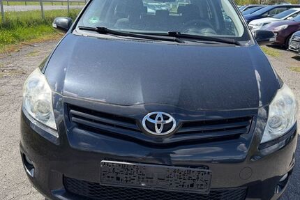 Toyota Auris 234.000 km 3.500 &euro; Sohren 55487