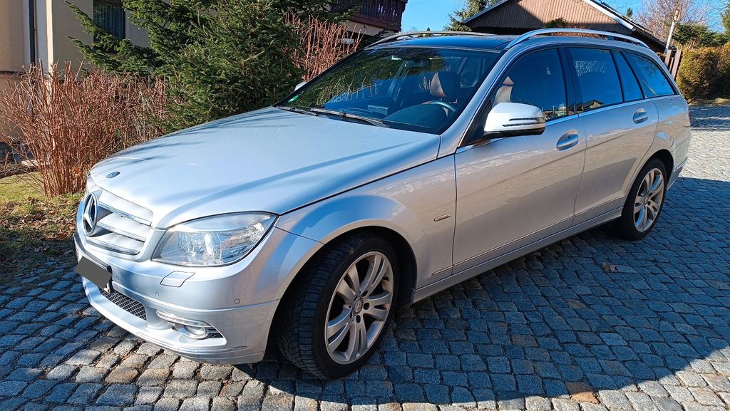 Mercedes-Benz C 320 229.300 km 7.490 &euro; Burkhardtsdorf 09235