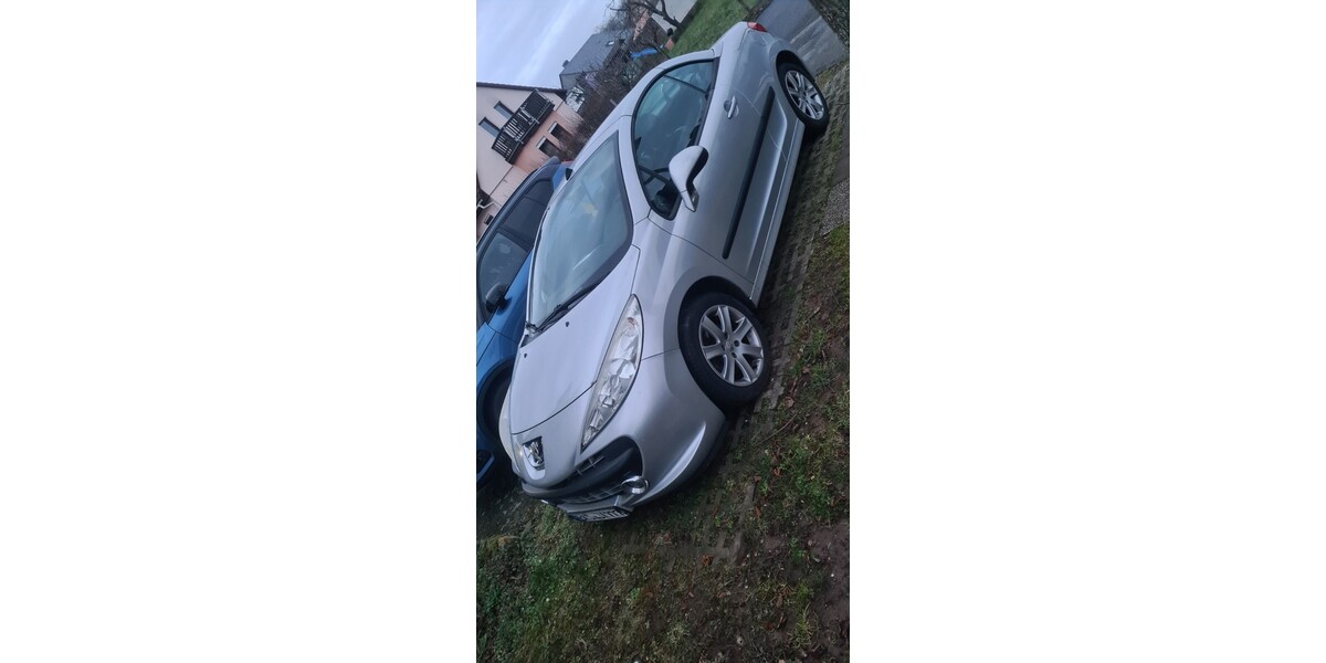 Peugeot 207 CC 125.000 km 3.900 &euro; Wittlich 54516