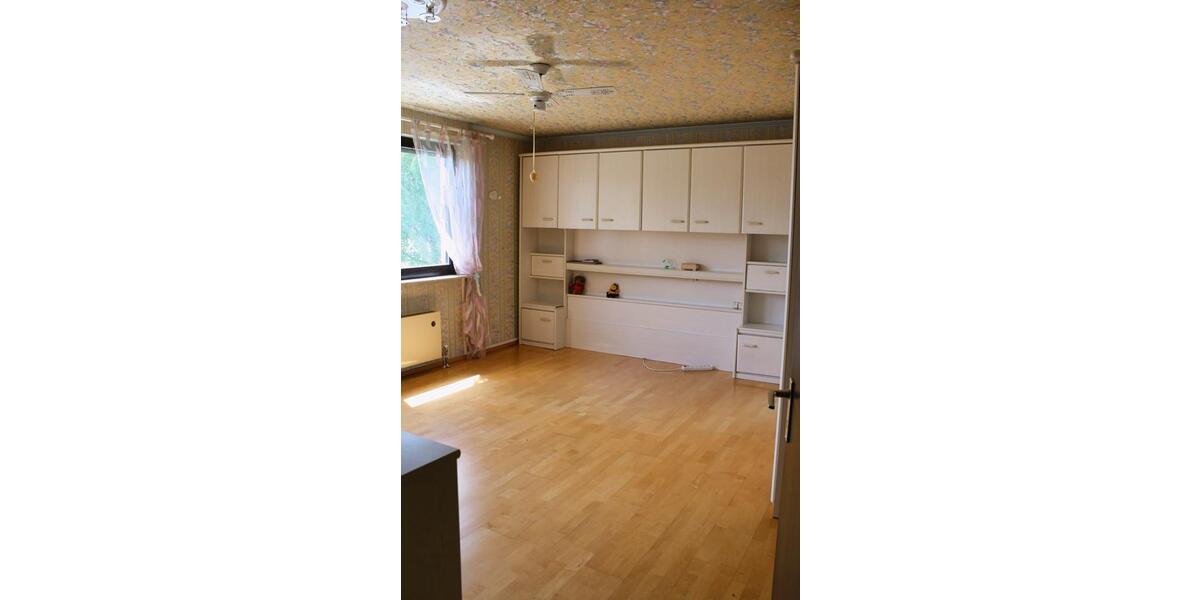 Einfamilienhaus Niedernhausen - 6 Zimmer, 245 m&sup2;, 635.000&euro; | Angebot:26438466