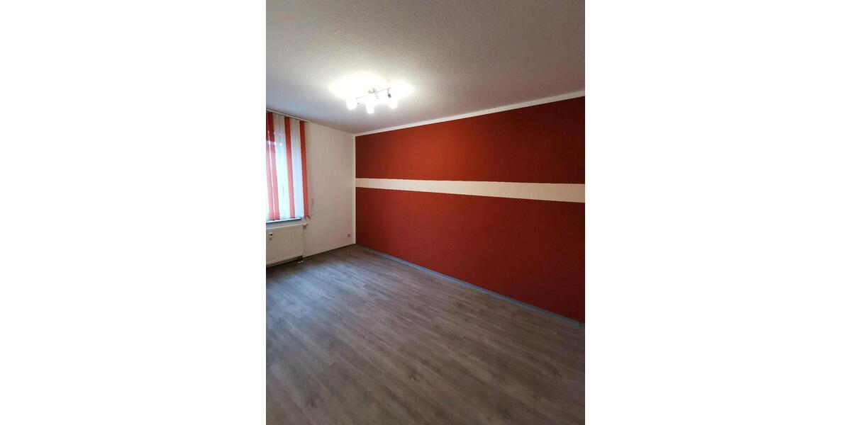Etagenwohnung Sankt Georgen im Schwarzwald - 7 Zimmer, 102 m&sup2;, 338.000&euro; | Angebot:26677166