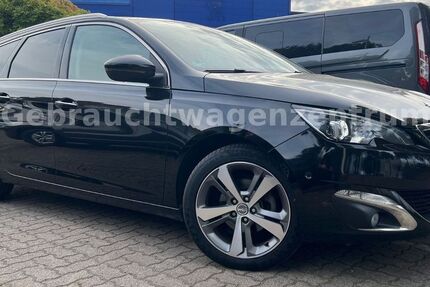 Peugeot 308 137.800 km 8.490 € Bremen 28207
