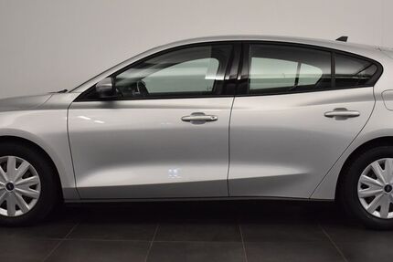 Ford Focus 31.780 km 9.990 &euro; Arnstadt 99310