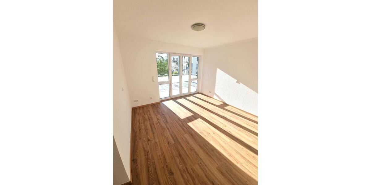Etagenwohnung Trier Kürenz - 3 Zimmer, 93 m&sup2;, 1.200&euro; | Angebot:26401961