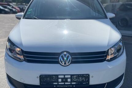 VW Touran 239.000 km 6.999 &euro; Trappenkamp 24610