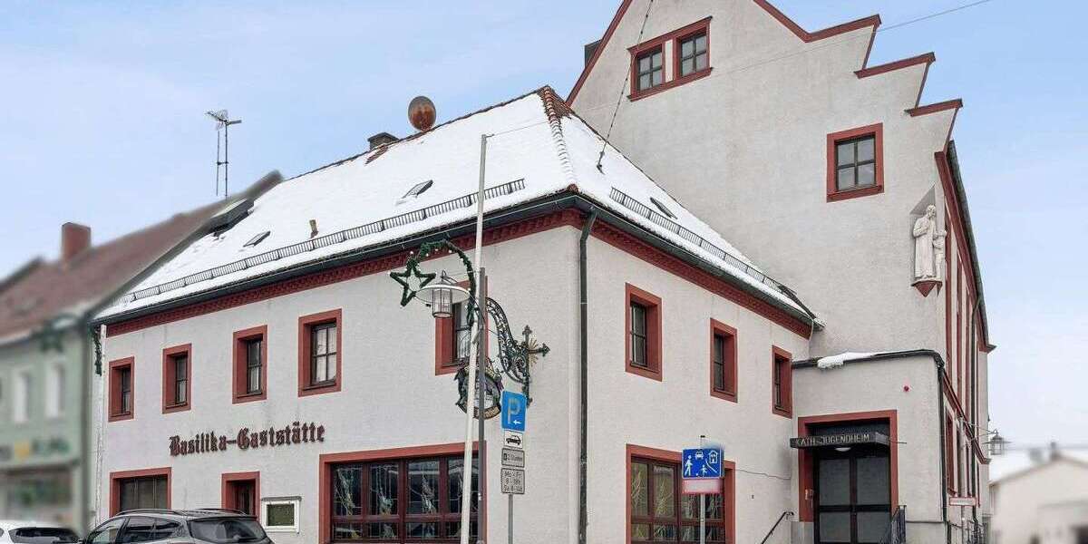 Einfamilienhaus Waldsassen - 10 Zimmer, 103 m&sup2;, 179.000&euro; | Angebot:24982301