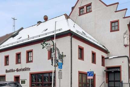 Haus Waldsassen - 10 Zimmer, 103 m&sup2;, 179.000&euro; | Angebot:24982301