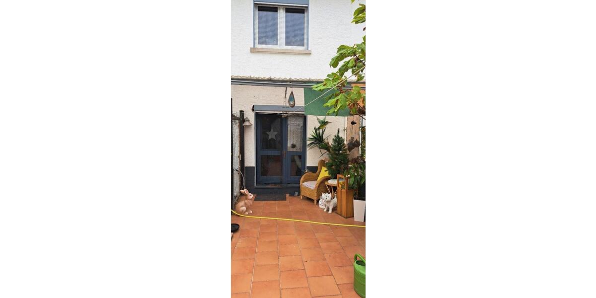 Reihenhaus Pfeffelbach - 8 Zimmer, 160 m&sup2;, 255.000&euro; | Angebot:27158132