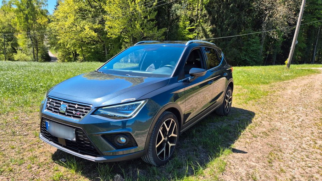 Seat Arona 98.000 km 16.000 &euro; Feldkirchen-Westerham 83620