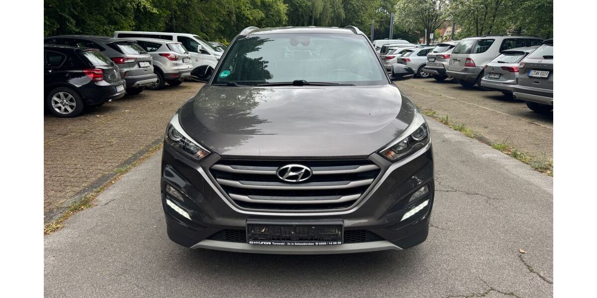 Hyundai TUCSON 122.000 km 12.699 &euro; Gelsenkirchen 45879