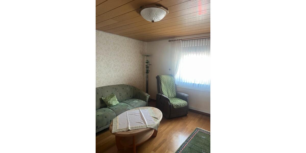 Reihenhaus Fußgönheim - 5 Zimmer, 120 m&sup2;, 1.400&euro; | Angebot:26535647
