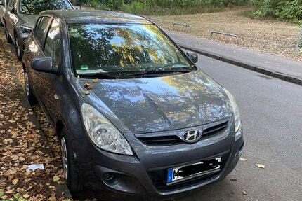 Hyundai i20 97.400 km 4.000 &euro; München 89639