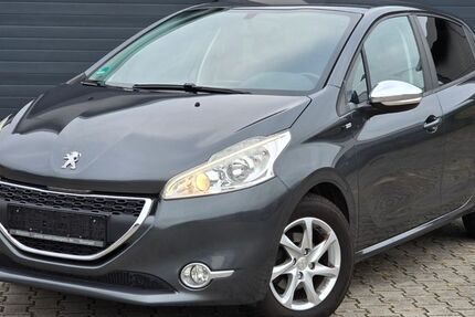 Peugeot 208 247.600 km 2.900 € Surwold 26903