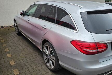 Mercedes-Benz C 250 142.000 km 21.190 &euro; Solingen 42651