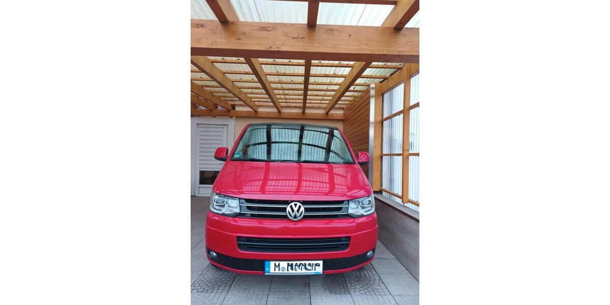 VW T5 Transporter 224.000 km 18.990 &euro; München 81673
