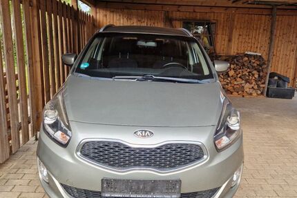 Kia Carens 183.000 km 6.000 &euro; Auetal 31749