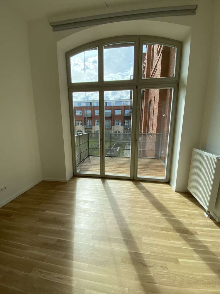 Wohnung zum Mieten in Berlin 1.096,40 € 54.82 m²