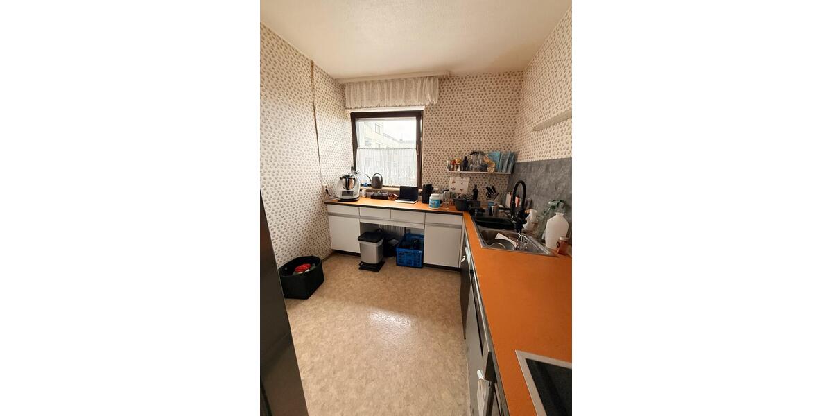 Etagenwohnung Schweinfurt Bellevue - 4 Zimmer, 103 m&sup2;, 190.000&euro; | Angebot:26865344