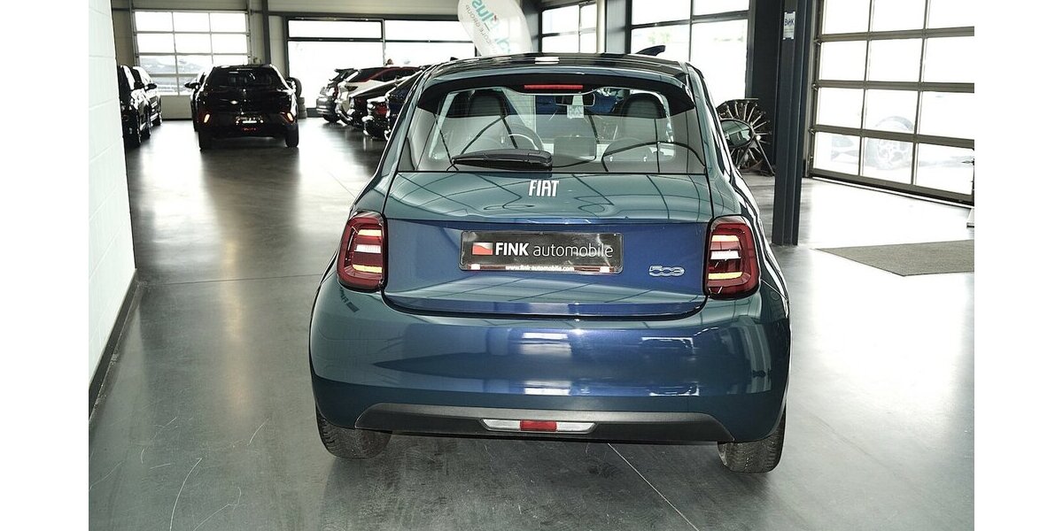 Fiat 500e Action Carplay Android Automatik 23.600 km 12.600 &euro; Lich 35423