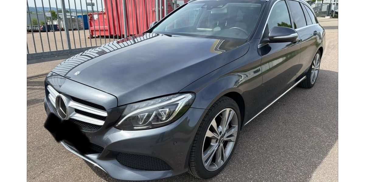 Mercedes-Benz C 250 275.500 km 9.999 &euro; Bretzfeld 74626