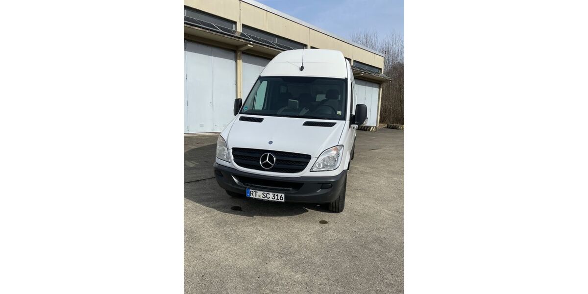 Mercedes-Benz Sprinter 332.000 km 17.316 &euro; Stuttgart 70178