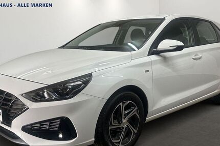 Hyundai i30 21.226 km 16.450 &euro; Friedrichshafen 88046