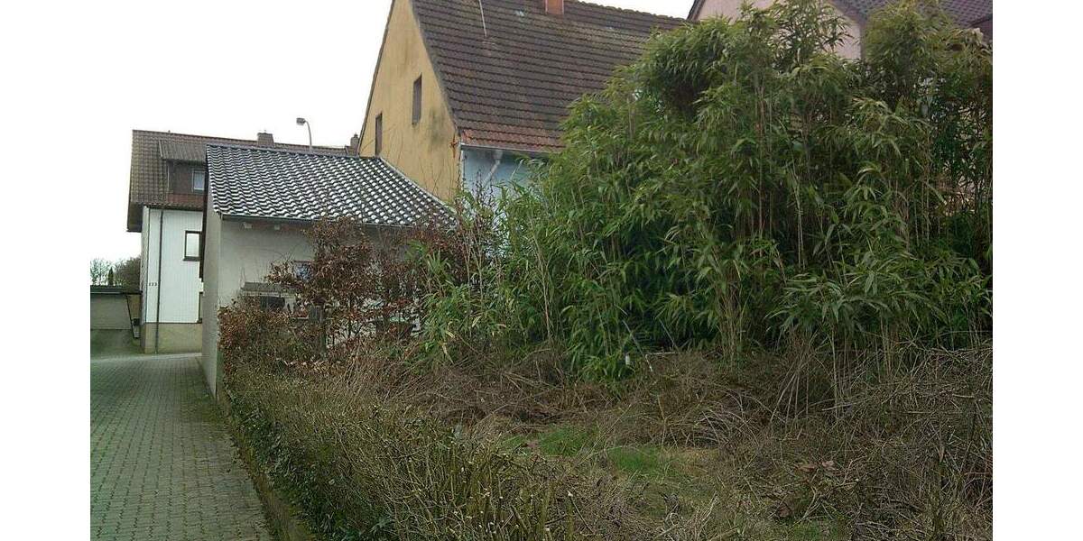 Doppelhaushälfte Quierschied Göttelborn - 6 Zimmer, 100 m&sup2;, 99.000&euro; | Angebot:25389077