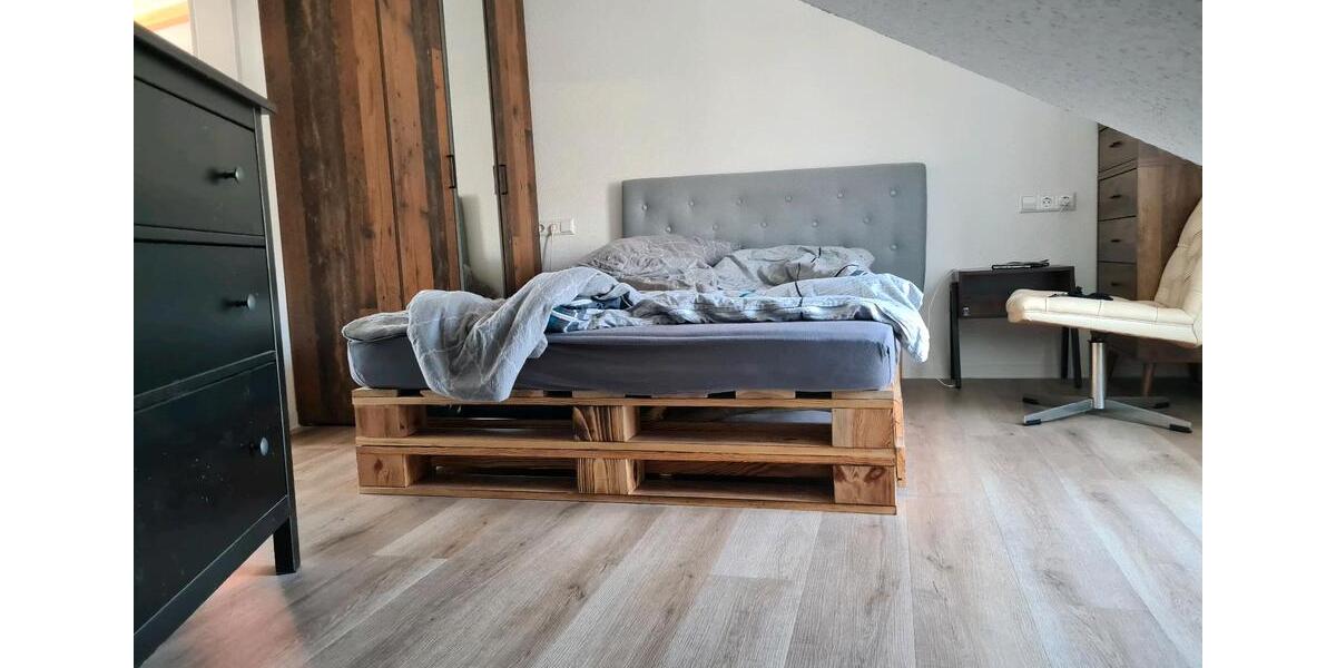 Dachgeschoßwohnung Weinsberg - 2 Zimmer, 55 m&sup2;, 800&euro; | Angebot:26261293