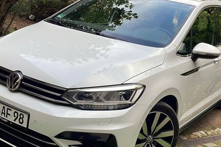 VW Touran 133.000 km 19.800 &euro; Crimmitschau 08451