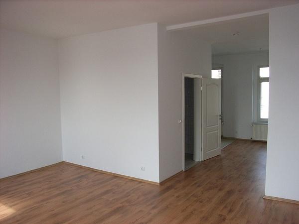 Etagenwohnung Reichenbach im Vogtland - 2 Zimmer, 54 m&sup2;, 255&euro; | Angebot:26384062