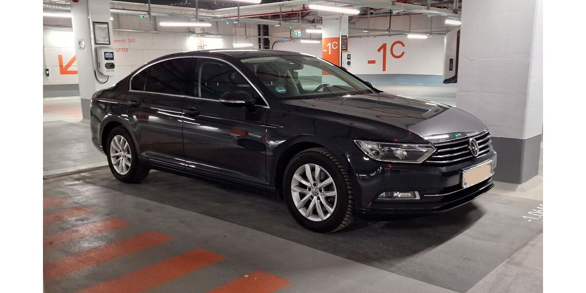 VW Passat 210.000 km 13.500 &euro; MÜNCHEN 81243