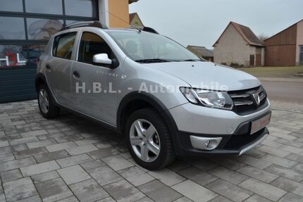 Dacia Sandero 61.480 km 7.888 &euro; Feuchtwangen 91555