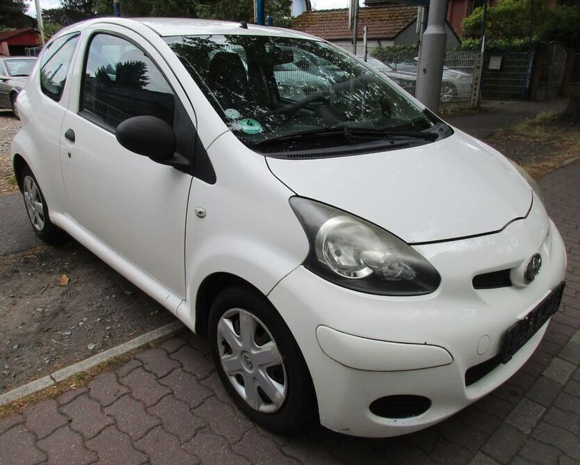 Aygo (X)