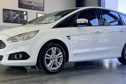 Ford S-Max 153.300 km 8.999 &euro; Krumbach 86381