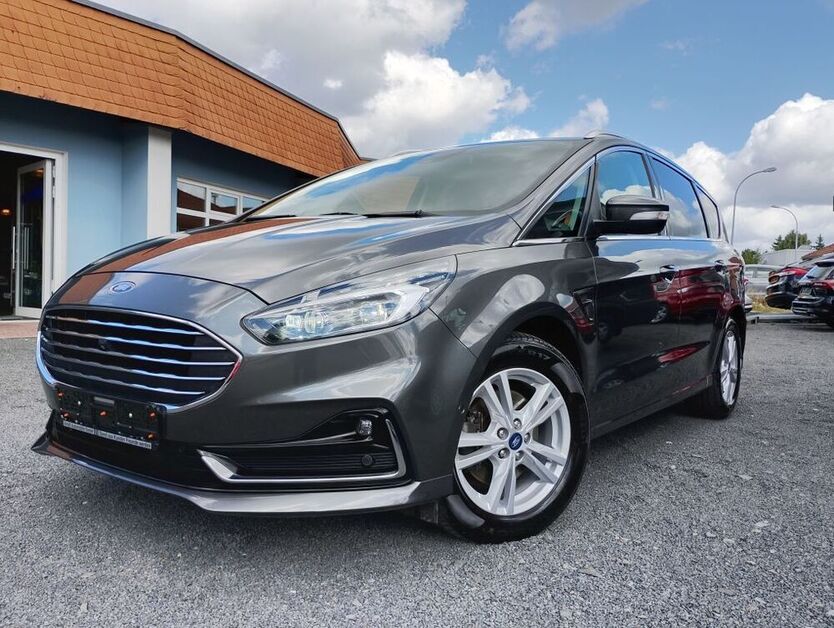 S-Max