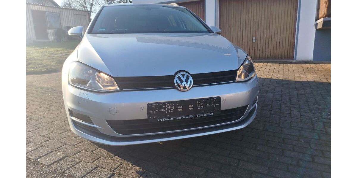 VW Golf 163.000 km 8.800 &euro; Hosenfeld 36154