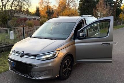 VW Caddy 63.000 km 22.999 &euro; Berlin 13125