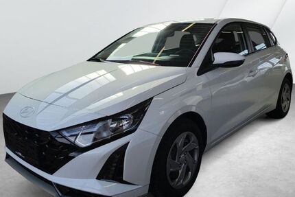 Hyundai i20 12.347 km 17.990 &euro; Bremen 28359