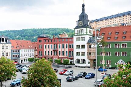 Wohnung gemütliche Dachwohnung auf dem Markt zentrale Lage 1 zimmer