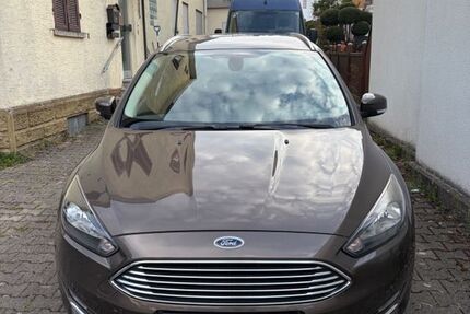 Ford Focus 91.000 km 10.900 &euro; Waldstetten 73550