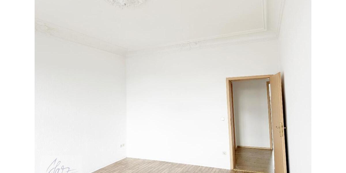 Etagenwohnung Riesa - 2 Zimmer, 74 m&sup2;, 395&euro; | Angebot:26400676
