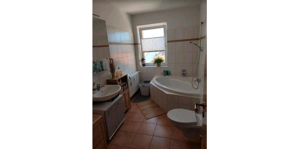 Dachgeschoßwohnung Schwerin - 2 Zimmer, 66 m&sup2;, 595&euro; | Angebot:26335866