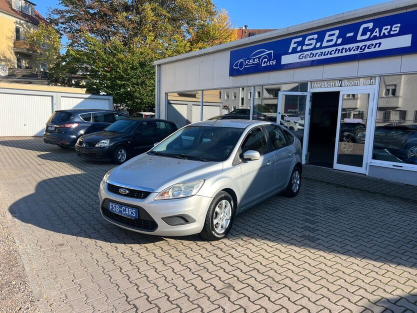 Ford Focus 203.500 km 2.900 € Heinersreuth 95500