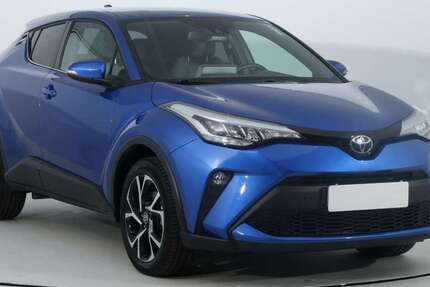 Toyota C-HR 8.000 km 18.990 € München 80687