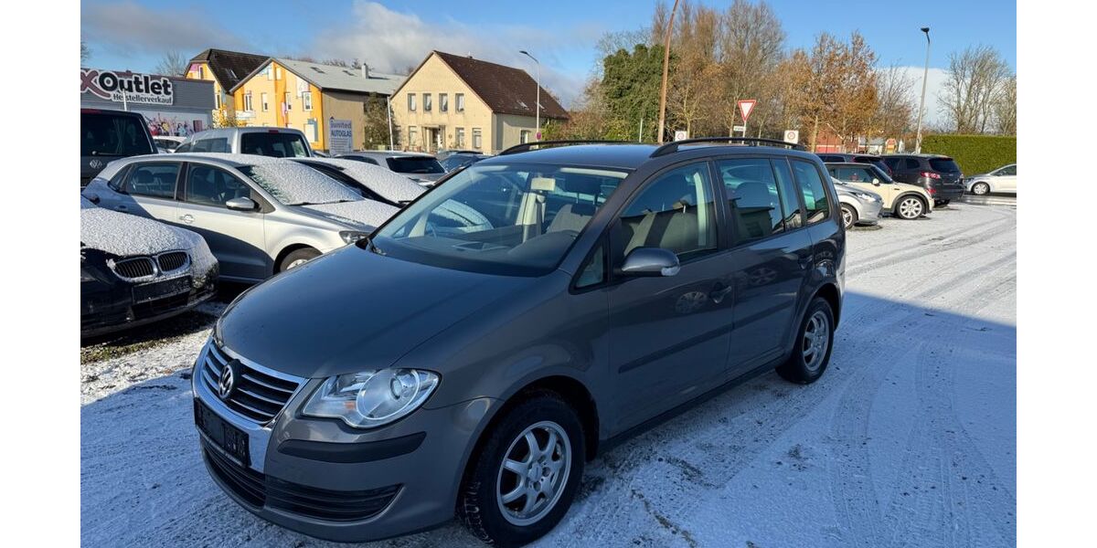 VW Touran 326.000 km 3.499 &euro; Cuxhaven 27474