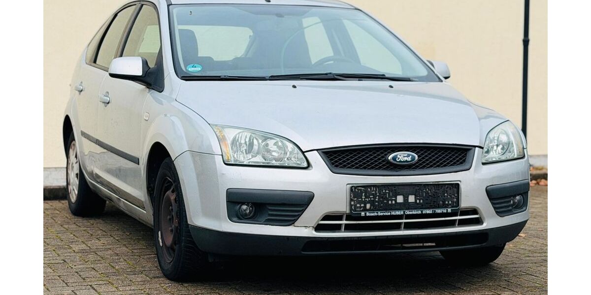 Ford Focus 181.000 km 1.350 &euro; Au am Rhein 76474