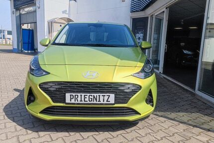 Hyundai i10 3.032 km 17.990 &euro; Brandenburg a. d. Havel 14772
