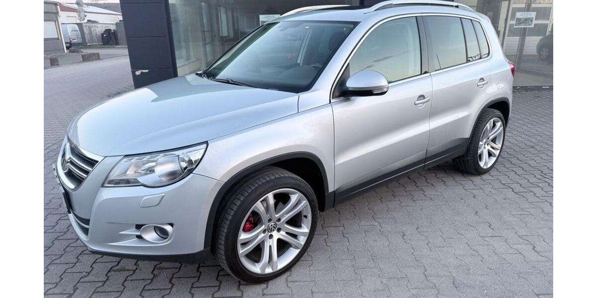 VW Tiguan 206.000 km 7.550 &euro; Höxter 37671