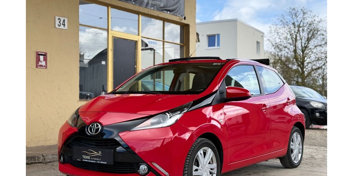 Toyota Aygo (X) 85.000 km 6.999 &euro; Hannover 30629